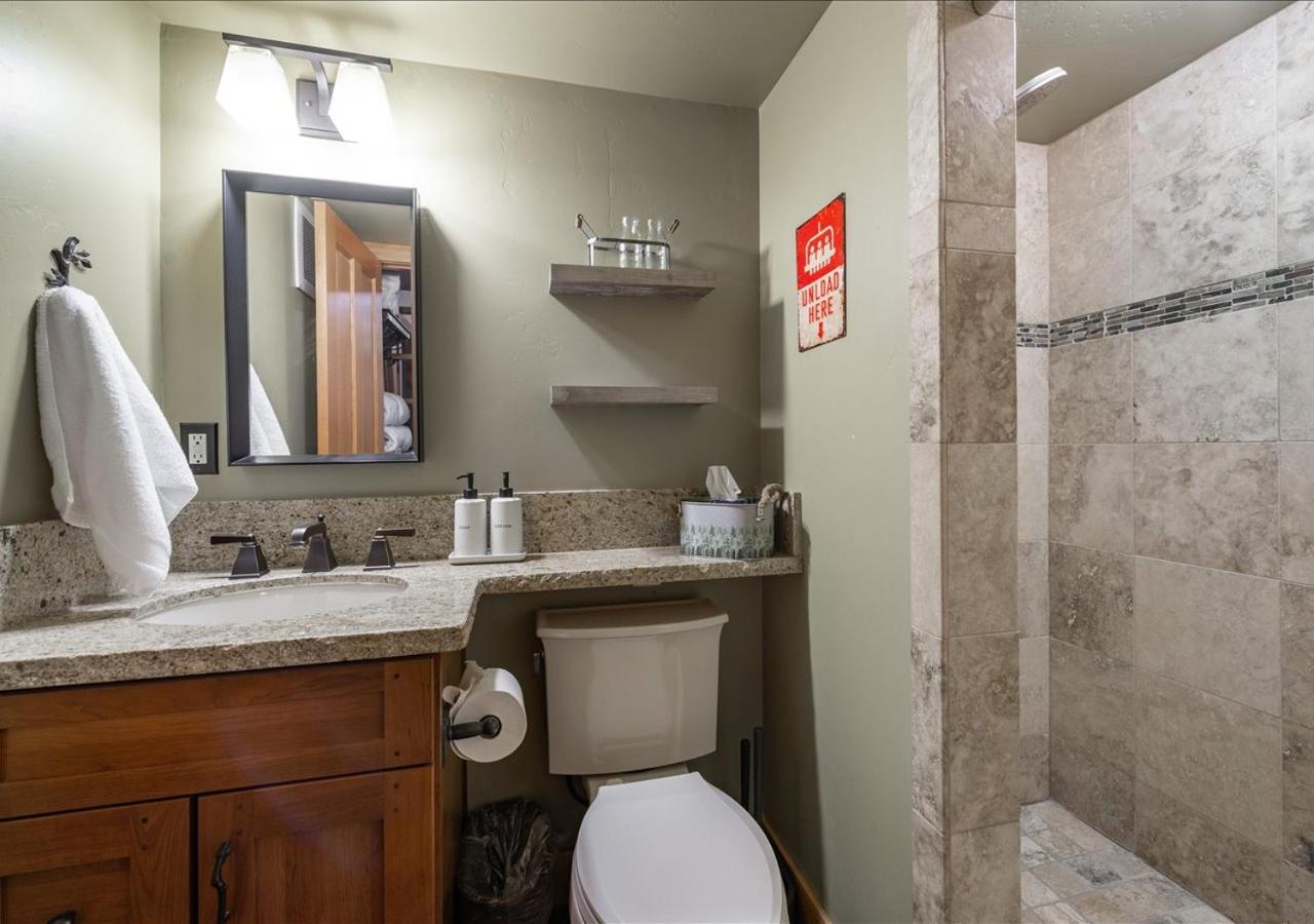 Cozy Northstar Village Condo Walk To Lifts 2 Full Ba Excellent Location トラッキー エクステリア 写真